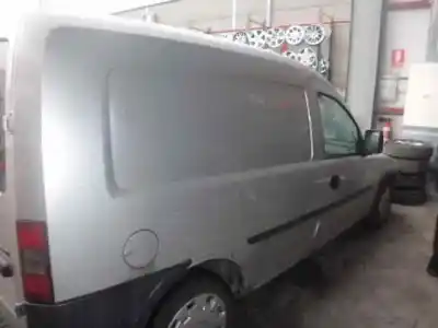 Vehículo de desguace opel                                               combo                                                                                                                                                                                                                                                      familiar                                                                                                                                                                                                                                                   del año 2005 con motor 