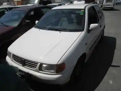 Veículo de Sucata VOLKSWAGEN POLO BERLINA (6N1) Concept do ano 1998 alimentado AER