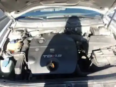 Veículo de Sucata seat toledo (1m2) select do ano 1999 alimentado ahf