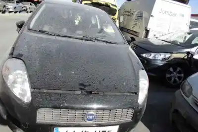 Veículo de Sucata fiat grande punto (199) 1.4 8v active (01.2007->) do ano 2006 alimentado 350a1000