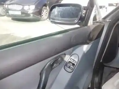 Sloopvoertuig seat toledo (1m2) sport van het jaar 2000 aangedreven ahf