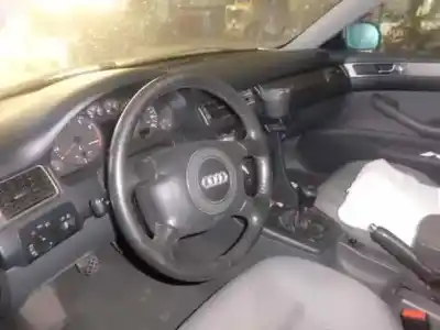 Veicolo di demolizione audi a6 berlina (4b2) 2.4 (121kw) dell'anno 1999 alimentato aps