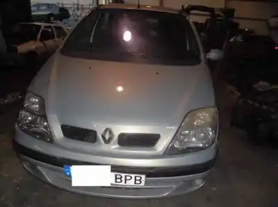 Veicolo di demolizione RENAULT SCENIC (JA..) 1.9 DCI Authentique dell'anno 2001 alimentato F9QK7