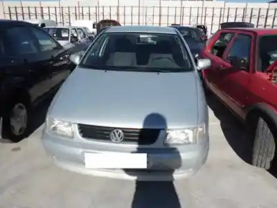 Veículo de Sucata volkswagen polo berlina (6n1) air do ano 1997 alimentado aex