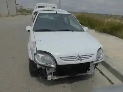 Sloopvoertuig citroen saxo 1.6 vts van het jaar 2001 aangedreven nft