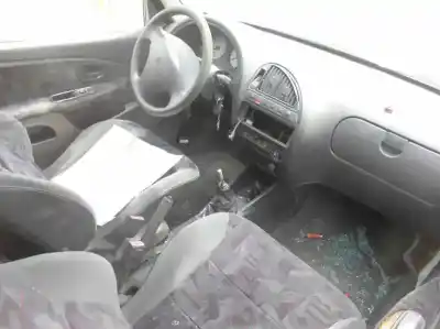 Sloopvoertuig citroen saxo 1.6 vts van het jaar 2001 aangedreven nft