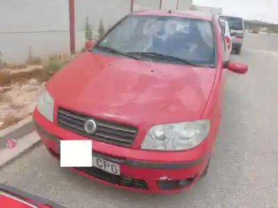 Veicolo di demolizione FIAT PUNTO BERLINA (188) 1.3 JTD CAT dell'anno 2003 alimentato 188A9000