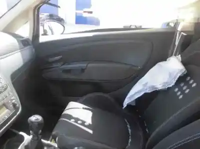 Veículo de Sucata fiat grande punto (199) 1.9 8v jtd cat do ano 2006 alimentado 199a5000