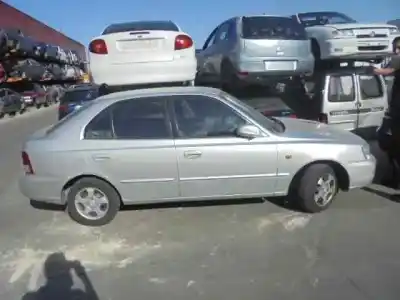 Veicolo di demolizione hyundai accent (lc) gls dell'anno 2000 alimentato 4ec