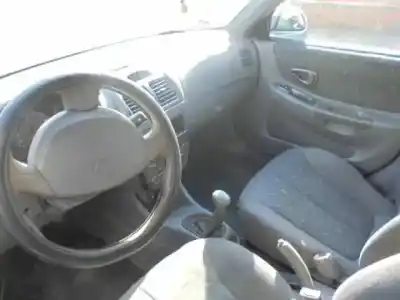 Veicolo di demolizione hyundai accent (lc) gls dell'anno 2000 alimentato 4ec