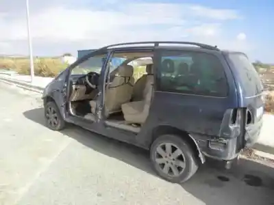 Veicolo di demolizione ford galaxy (vy) ambiente dell'anno 2002 alimentato auy