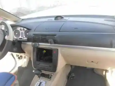 Veicolo di demolizione ford galaxy (vy) ambiente dell'anno 2002 alimentato auy