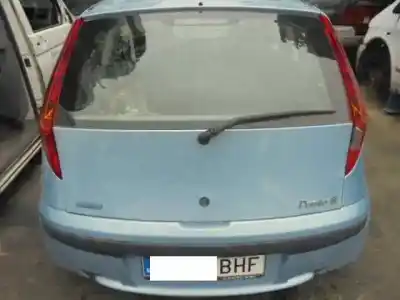 Veicolo di demolizione fiat punto berlina (188) 1.2 16v cat dell'anno 2001 alimentato 188a5000