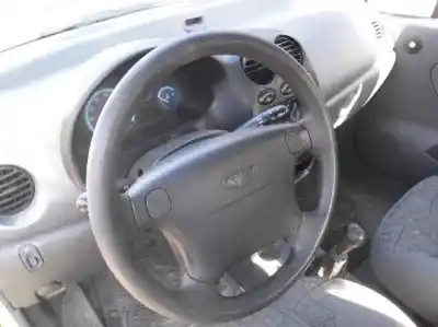 Veículo de Sucata daewoo matiz cd do ano 2001 alimentado a-f8cv