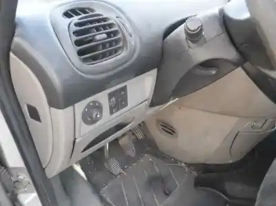 Veículo de Sucata citroen xsara picasso 2.0 hdi cat (rhy / dw10td) do ano 2001 alimentado rhy