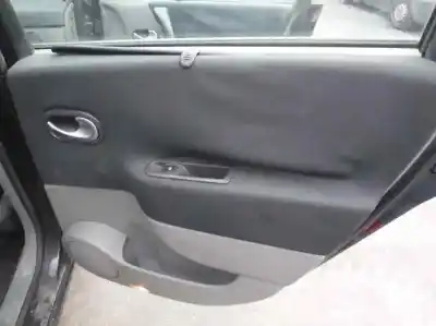 Scrapping Vehicle renault scenic ii confort authentique of the year 2005 powered k9kd7