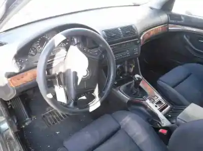 Scrapping Vehicle bmw serie 5 berlina (e39) 525tds of the year 2004 powered 256t1