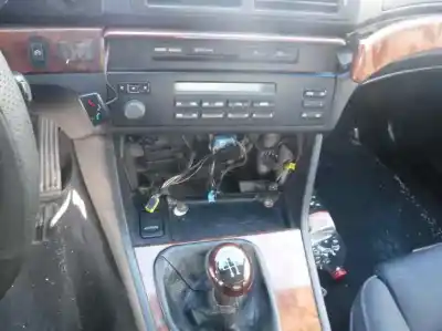 Scrapping Vehicle bmw serie 5 berlina (e39) 525tds of the year 2004 powered 256t1