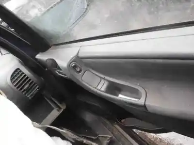 Veicolo di demolizione opel zafira a comfort dell'anno 2002 alimentato y20dth