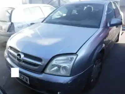 Veículo de Sucata OPEL VECTRA C BERLINA Club do ano 2003 alimentado Z18XE