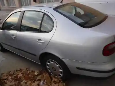 Vehicul casat seat toledo (1m2) select al anului 2000 alimentat ahf