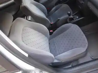 Vehicul casat seat toledo (1m2) select al anului 2000 alimentat ahf