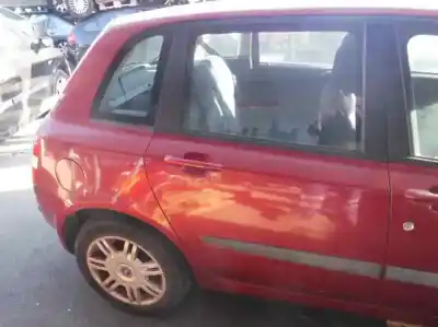 Scrapping Vehicle fiat stilo multi wagon (192) 1.6 16v of the year 2002 powered 182b6000