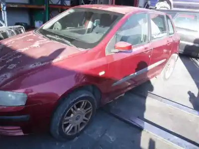 Scrapping Vehicle fiat stilo multi wagon (192) 1.6 16v of the year 2002 powered 182b6000