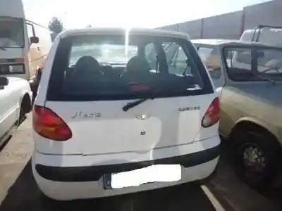 Sloopvoertuig daewoo matiz cd van het jaar 2000 aangedreven af8cv