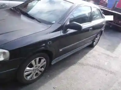 Verschrottungsfahrzeug opel astra g berlina sport des jahres 2000 angetrieben x20xev