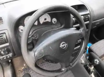Verschrottungsfahrzeug opel astra g berlina sport des jahres 2000 angetrieben x20xev
