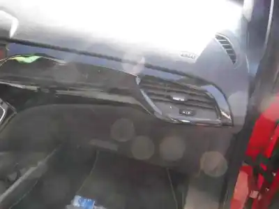 Veicolo di demolizione opel corsa e color edition dell'anno 2018 alimentato glp