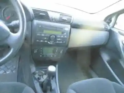 Veicolo di demolizione fiat stilo multi wagon (192) 1.6 16v dell'anno 2001 alimentato 182b6000