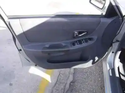 Veicolo di demolizione hyundai accent (lc) 1.5 crdi cat dell'anno 2002 alimentato 3ea