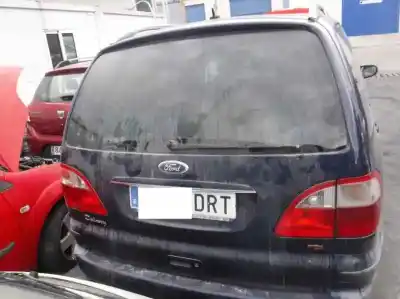 Veículo de Sucata ford galaxy (vy) ghia do ano 2005 alimentado btb