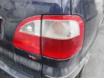 Veículo de Sucata ford galaxy (vy) ghia do ano 2005 alimentado btb