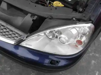 Veículo de Sucata ford galaxy (vy) ghia do ano 2005 alimentado btb