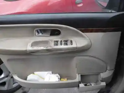 Veículo de Sucata ford galaxy (vy) ghia do ano 2005 alimentado btb