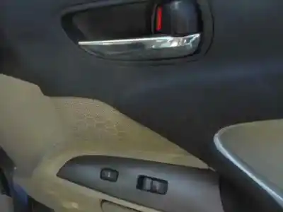 Verschrottungsfahrzeug lexus is200 (ds2/is2) 220d des jahres 2007 angetrieben 2adfhv