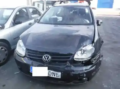 Vehículo de desguace VOLKSWAGEN                                         GOLF V BERLINA (1K1)                                                                                                                                                                                                                                       Highline                                                                                                                                                                                                                                                   del año 2005 con motor BKD