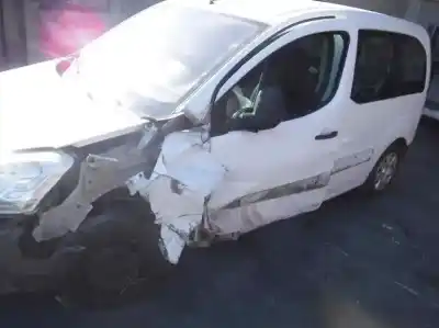 Scrapping Vehicle citroen berlingo first combi 1.6 hdi 75 sx of the year 2009 powered 9ht