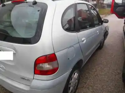 Scrapping Vehicle renault scenic (ja..) 1.4 16v of the year 2002 powered k4jc7
