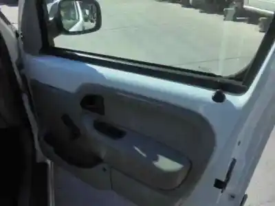 Здавання транспортного засобу renault   року 2004 потужний k9ka7 Здавання транспортного засобу renault   року 2004 потужний k9ka7