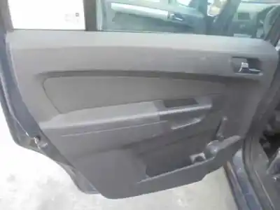 Véhicule à la ferraille opel zafira b enjoy de l'année 2009 alimenté z17dtr