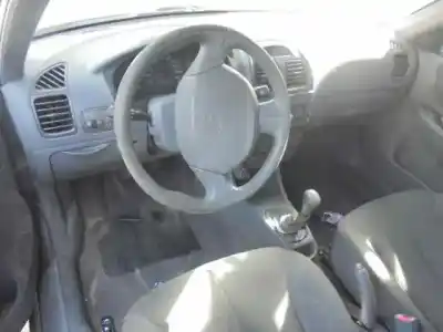 Sloopvoertuig hyundai accent (lc) 1.5 crdi cat van het jaar 2003 aangedreven d3ea