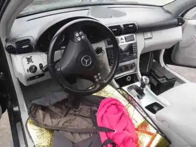 Hurda Aracı mercedes-benz clase c (w203) sportcoupe c 220 cdi (la) sport edition (203.708) yılın 2006 güçlü 646963