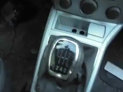 Véhicule à la ferraille opel astra gtc sport de l'année 2010 alimenté z19dt