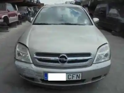 Veículo de Sucata OPEL VECTRA C BERLINA Comfort do ano 2003 alimentado Y20DTH