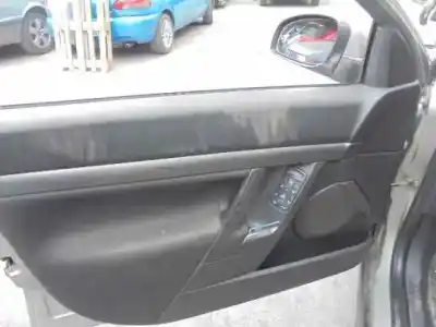 Vehicul casat opel vectra c berlina comfort al anului 2003 alimentat y20dth