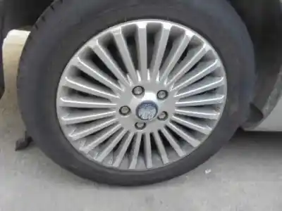 Vehicul casat ford mondeo berlina (ca2) titanium al anului 2008 alimentat qxba